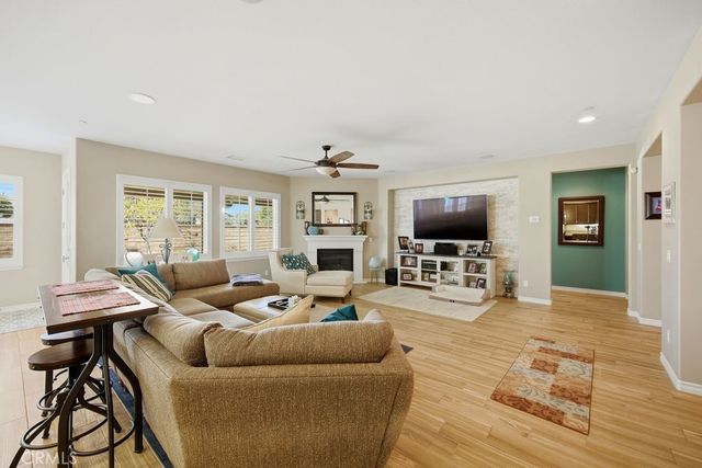 35211 Lantern Light, Winchester, CA 92596