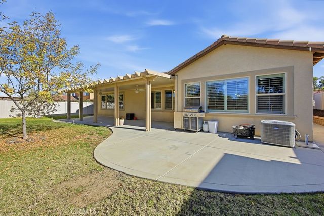 35211 Lantern Light, Winchester, CA 92596