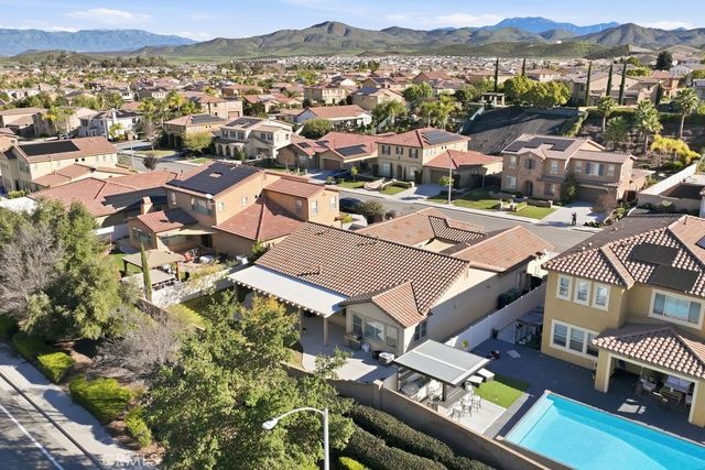 35211 Lantern Light, Winchester, CA 92596