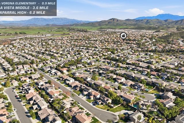 35211 Lantern Light, Winchester, CA 92596