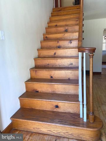 1108 BLEIM RD, Pottstown, PA 19464