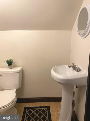 1108 BLEIM RD, Pottstown, PA 19464