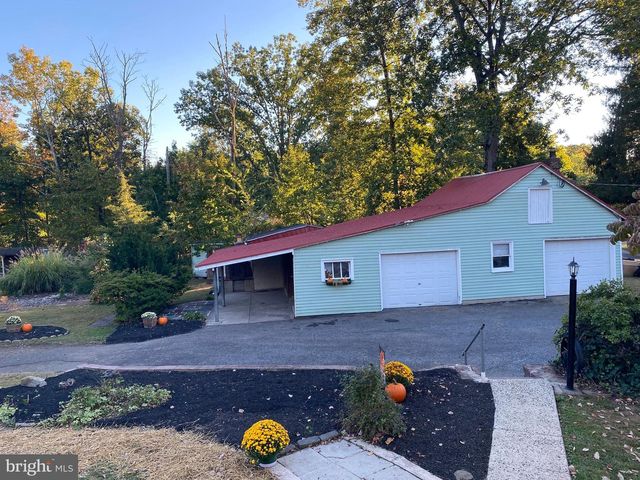 1108 BLEIM RD, Pottstown, PA 19464