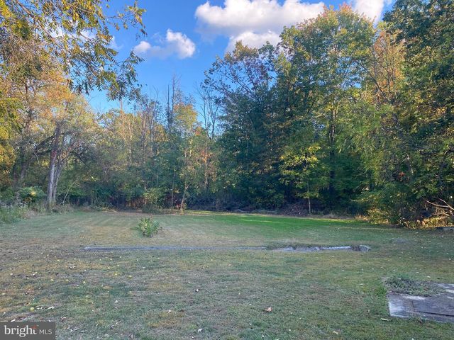 1108 BLEIM RD, Pottstown, PA 19464