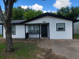 108 N 4th Street, Crandall, TX 75114
