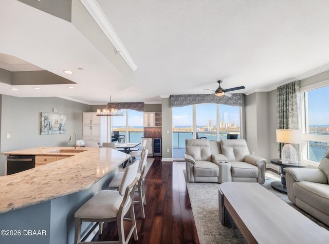 231 Riverside Dr Unit 1501, Holly Hill, FL 32117