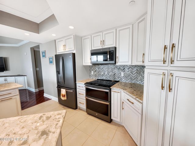 231 Riverside Dr Unit 1501, Holly Hill, FL 32117