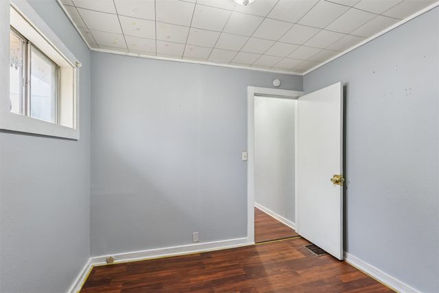 2505 SE 8th Street, Des Moines, IA 50315