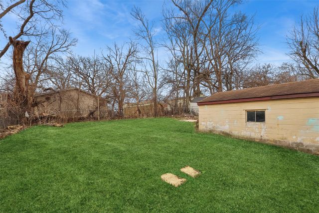 2505 SE 8th Street, Des Moines, IA 50315