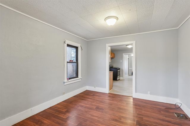 2505 SE 8th Street, Des Moines, IA 50315