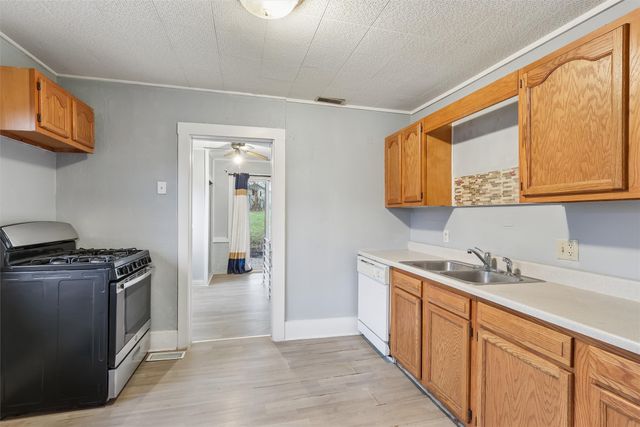 2505 SE 8th Street, Des Moines, IA 50315