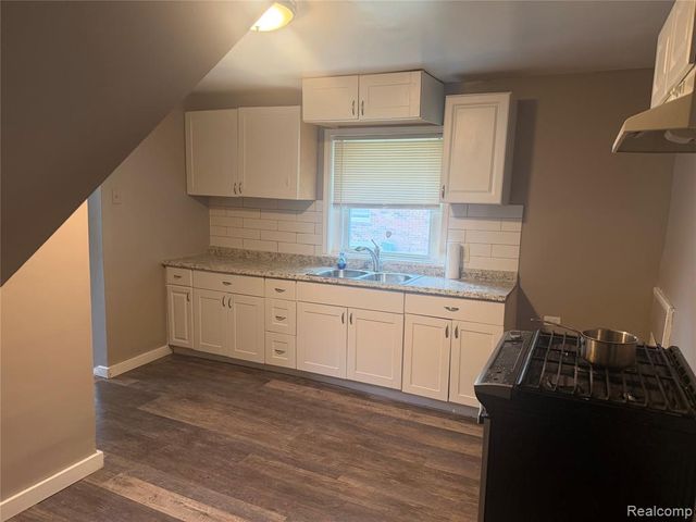 3322 Isabelle Street, Inkster, MI 48141
