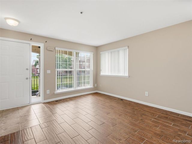 45650 Kennedy Avenue, Shelby Twp, MI 48315