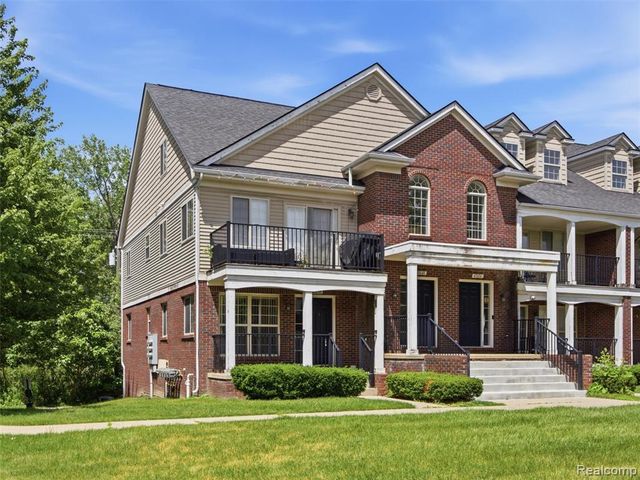45650 Kennedy Avenue, Shelby Twp, MI 48315