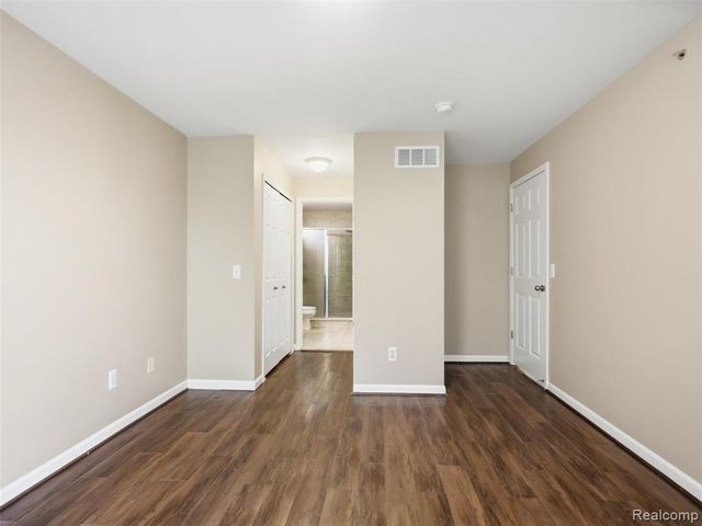 45650 Kennedy Avenue, Shelby Twp, MI 48315