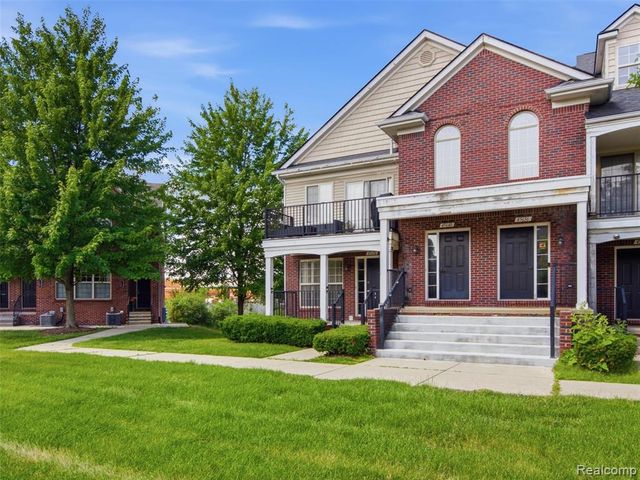 45650 Kennedy Avenue, Shelby Twp, MI 48315