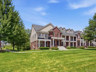 45650 Kennedy Avenue, Shelby Twp, MI 48315
