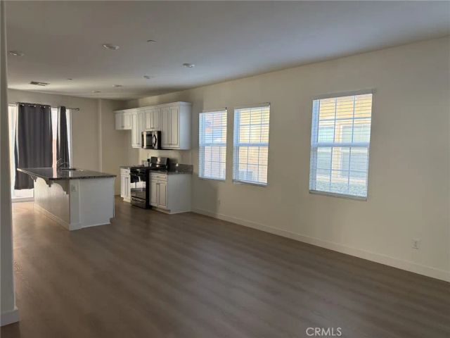 8603 Founders Grove, Chino, CA 91708