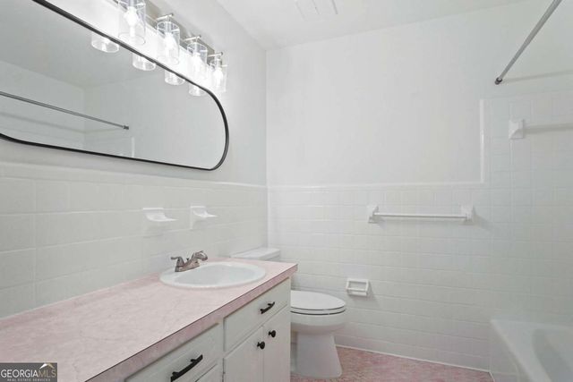 2732 Elkhorn Drive, Decatur, GA 30034