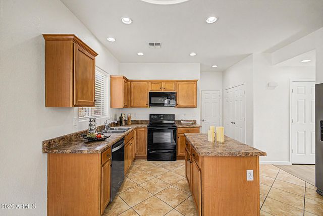 11601 W HILL Drive, Avondale, AZ 85323