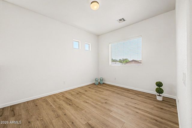 11601 W HILL Drive, Avondale, AZ 85323