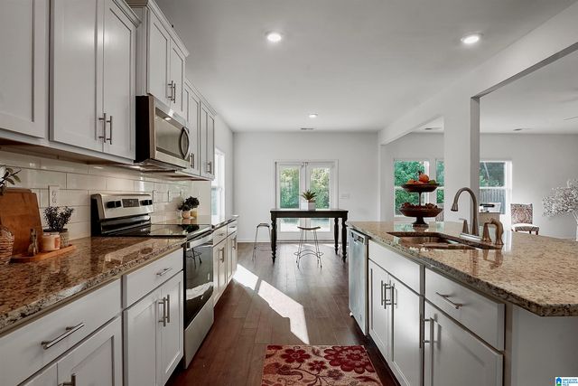 1105 MERION DRIVE, Calera, AL 35040
