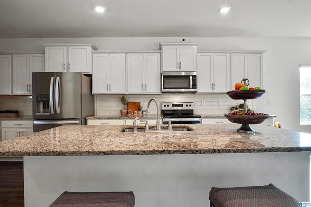 1105 MERION DRIVE, Calera, AL 35040