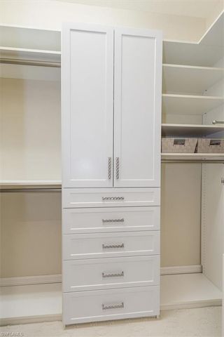 3168 Pacific DR, Naples, FL 34119