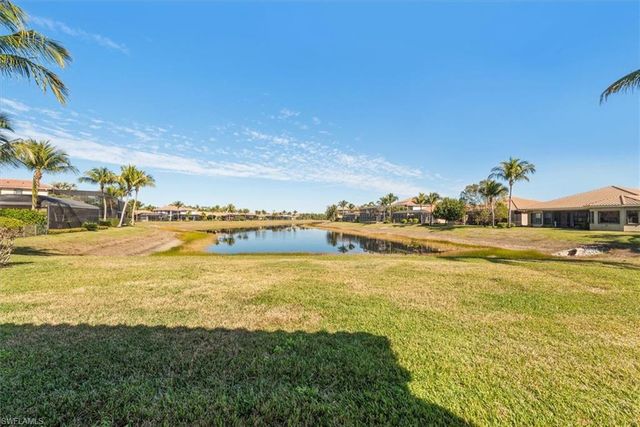 3168 Pacific DR, Naples, FL 34119