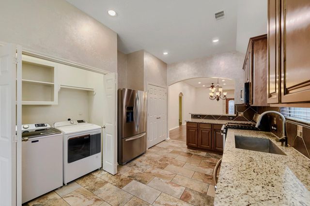 8251 Sardina Shore Drive, Cypress, TX 77433