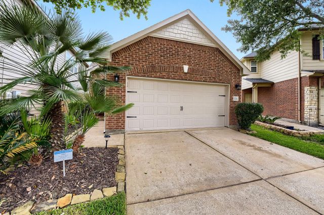 8251 Sardina Shore Drive, Cypress, TX 77433