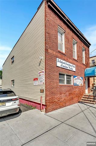 308 38th Street, Union City, NJ 07087
