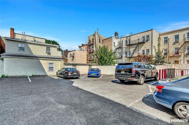 308 38th Street, Union City, NJ 07087