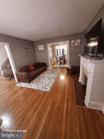 3815 W ST NW, Washington, DC 20007