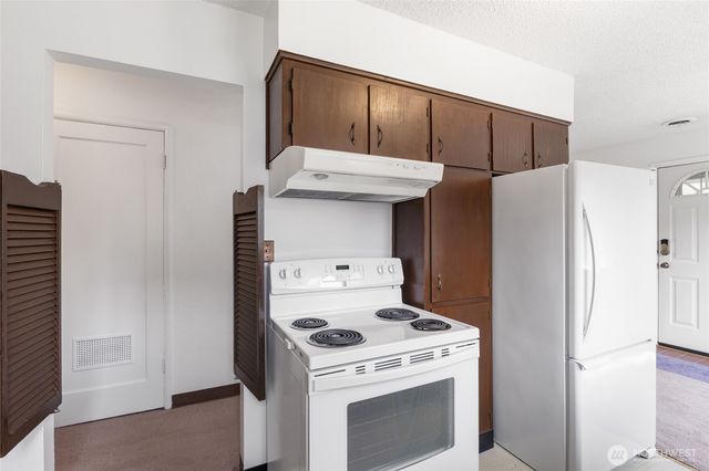 1105 E Terrace Avenue, Moses Lake, WA 98837