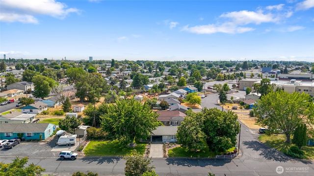 1105 E Terrace Avenue, Moses Lake, WA 98837