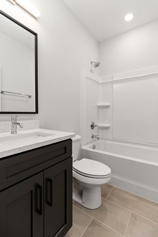 24 Port Royal Estate, Adams, TN 37010