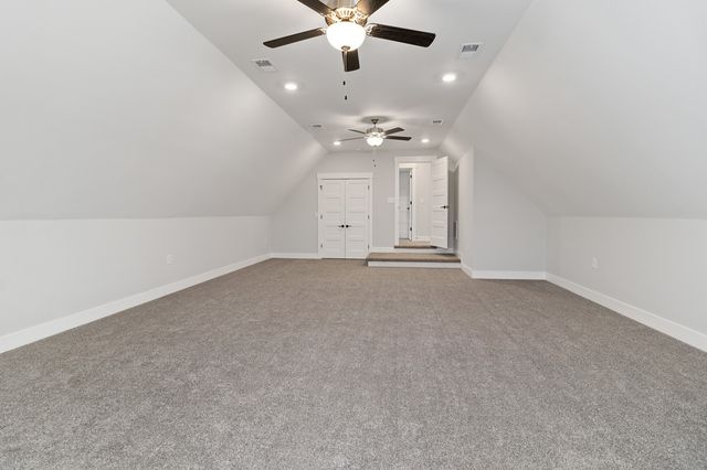 24 Port Royal Estate, Adams, TN 37010