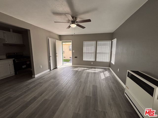 1000 N Sloan Avenue, Compton, CA 90221