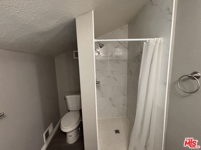 1000 N Sloan Avenue, Compton, CA 90221