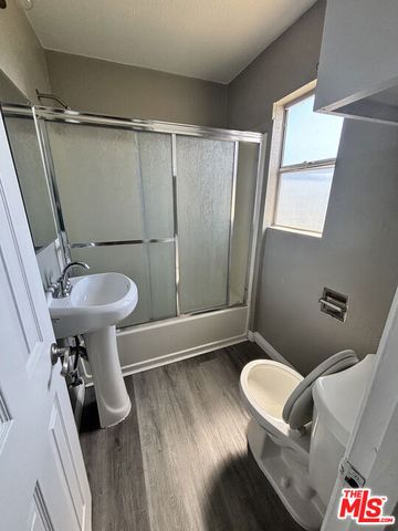 1000 N Sloan Avenue, Compton, CA 90221