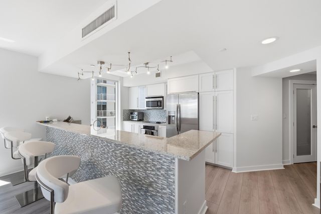 2831 N Ocean Boulevard 1005n, Fort Lauderdale, FL 33308