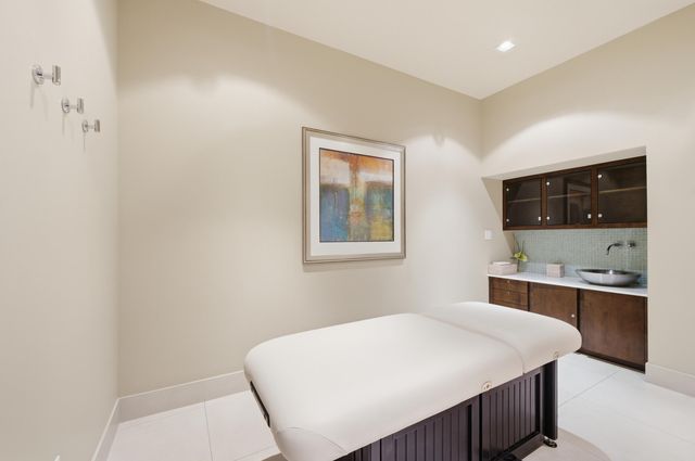 2831 N Ocean Boulevard 1005n, Fort Lauderdale, FL 33308