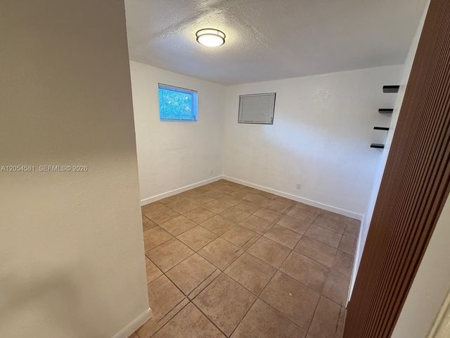 165 Lawn Way 165, Miami Springs, FL 33166