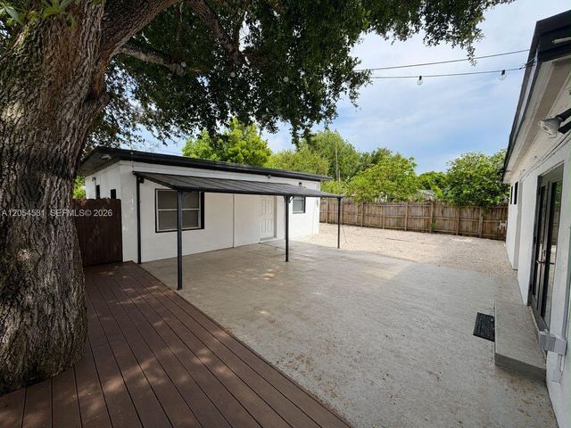 165 Lawn Way 165, Miami Springs, FL 33166