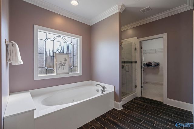 2715 Natures Trail SE, Owens Cross Roads, AL 35763