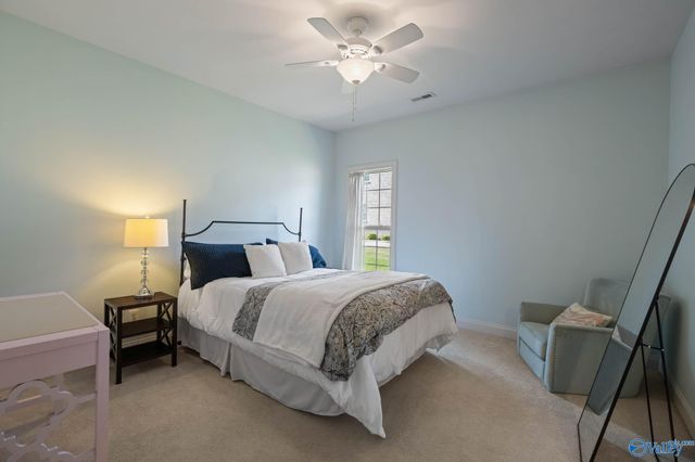 2715 Natures Trail SE, Owens Cross Roads, AL 35763