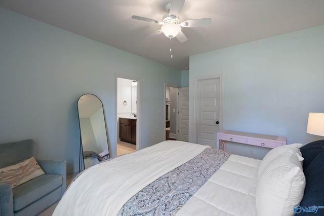 2715 Natures Trail SE, Owens Cross Roads, AL 35763