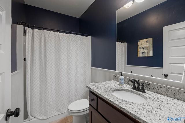 2715 Natures Trail SE, Owens Cross Roads, AL 35763