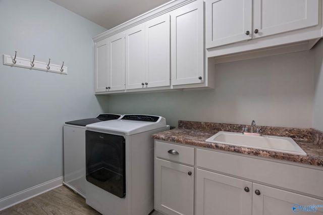 2715 Natures Trail SE, Owens Cross Roads, AL 35763